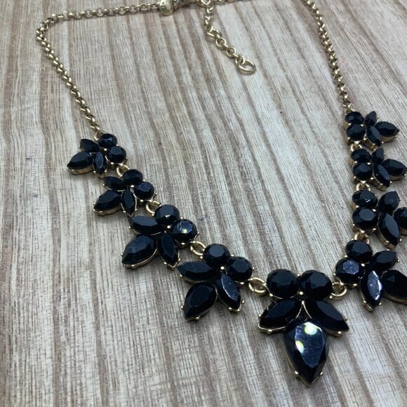 J. Crew Black Lucite Gold Tone Necklace - Picture 5 of 8